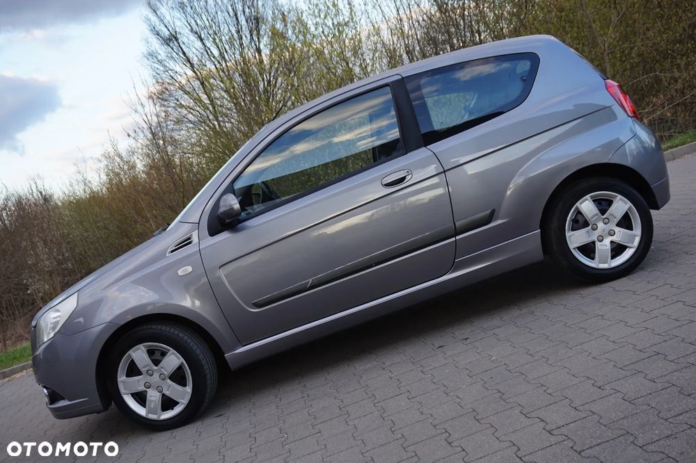 Chevrolet Aveo - 2