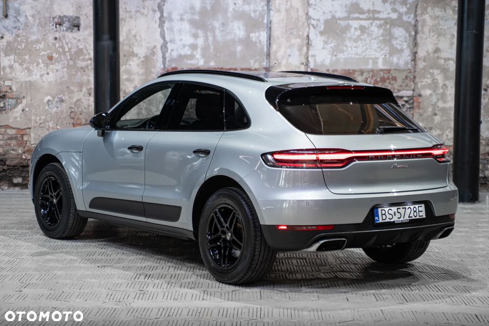 Porsche Macan Standard - 8