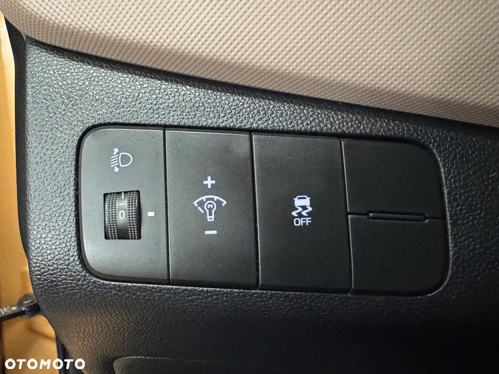 Hyundai i10 - 30