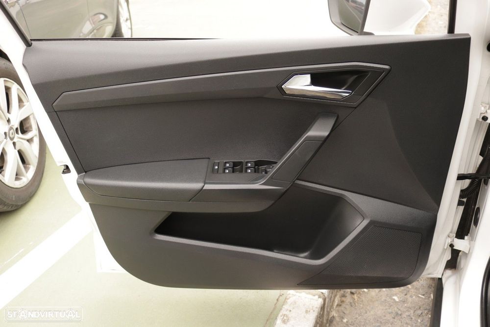 SEAT Arona 1.6 TDI Style - 27