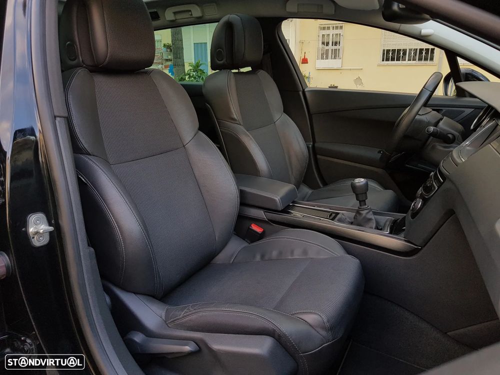 Peugeot 508 SW 1.6 e-HDi Allure J18 - 37