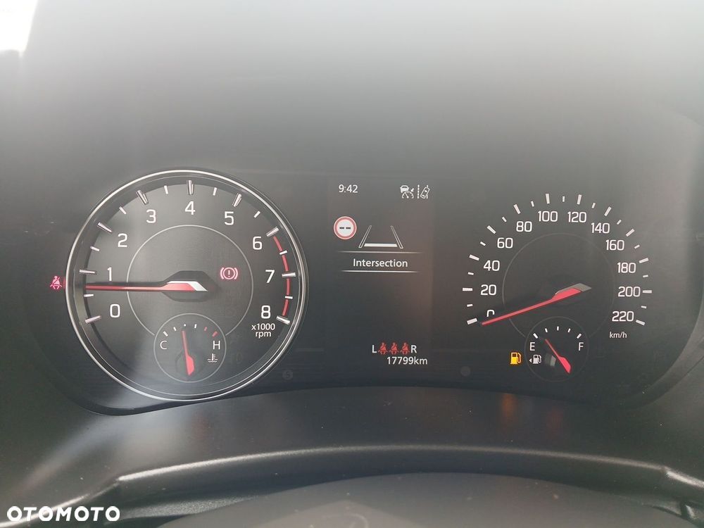 Suzuki Swift 1.2 Dualjet SHVS Premium Plus - 18