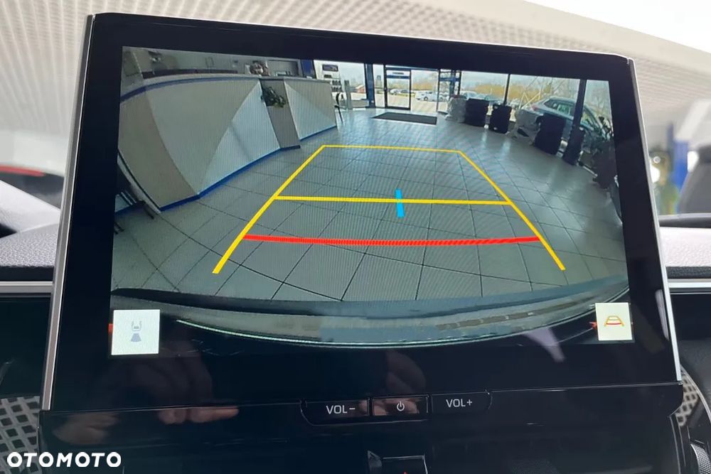 Toyota Corolla Cross 2.0 Hybrid Style AWD - 18