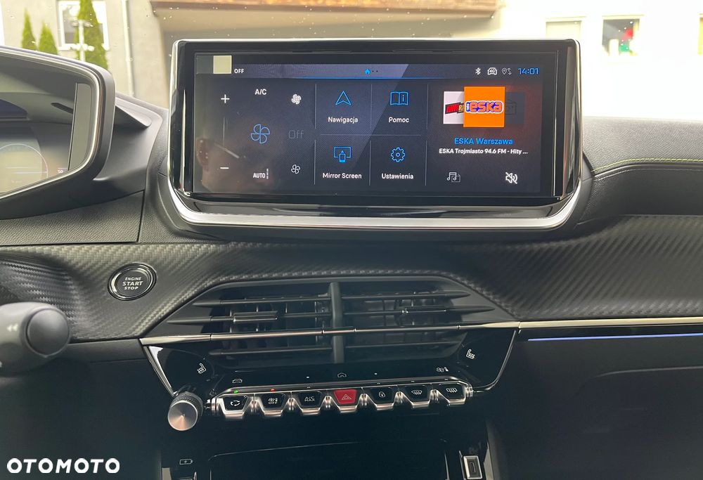 Peugeot 208 1.2 mHEV GT - 32