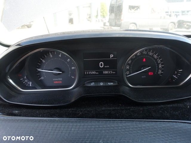 Peugeot 2008 PureTech 110 GPF Stop&Start EAT6 Style - 8