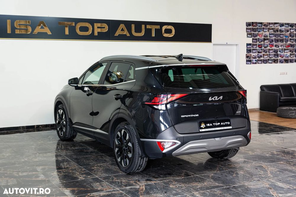 Kia Sportage 1.6 T-GDI PHEV 6AT 4x4 Business Line - 39