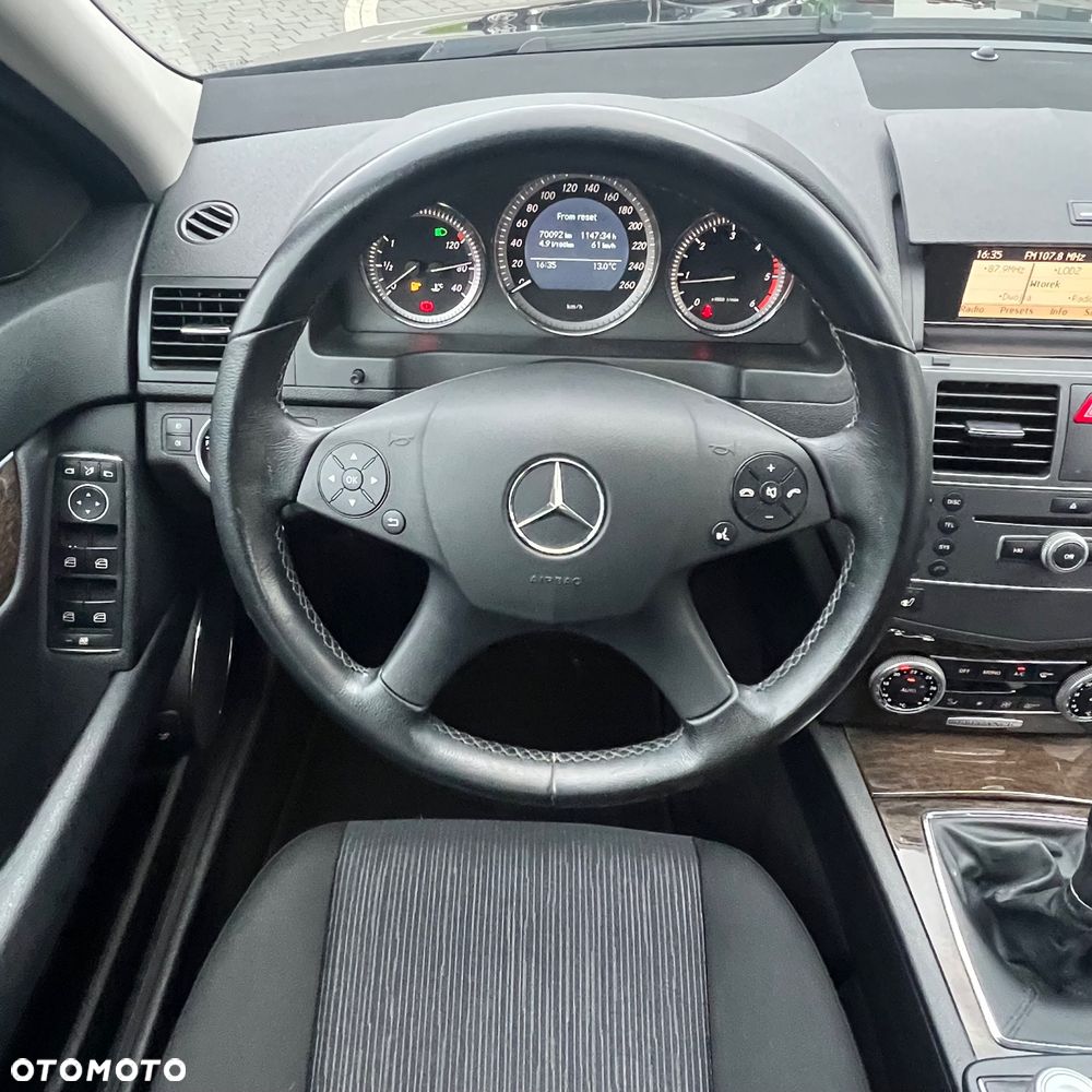 Mercedes-Benz Klasa C - 33