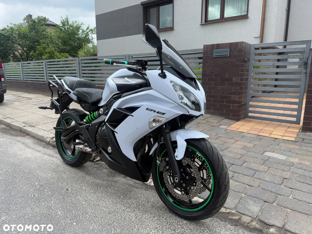 Kawasaki ER - 1