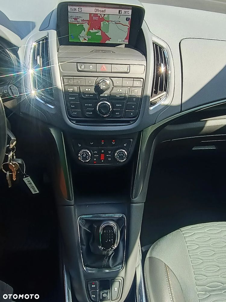 Opel Zafira 1.4 Turbo Business Edition - 21