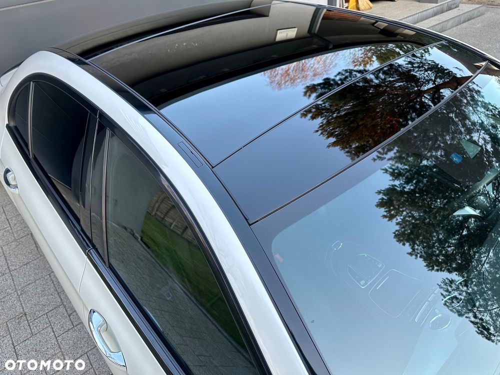 Mercedes-Benz Klasa E 220 d 4-Matic AMG - 8