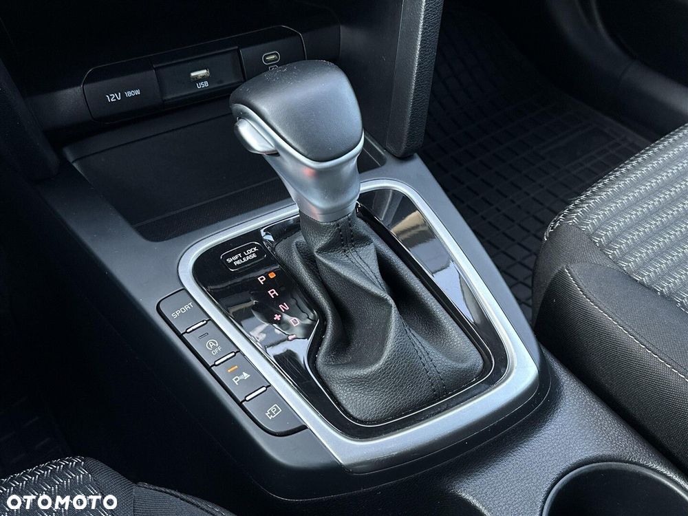 Kia Ceed 1.5 T-GDI M DCT - 21