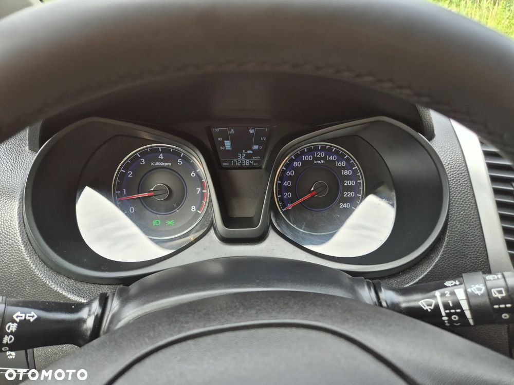 Hyundai ix20 1.4 Premium - 28