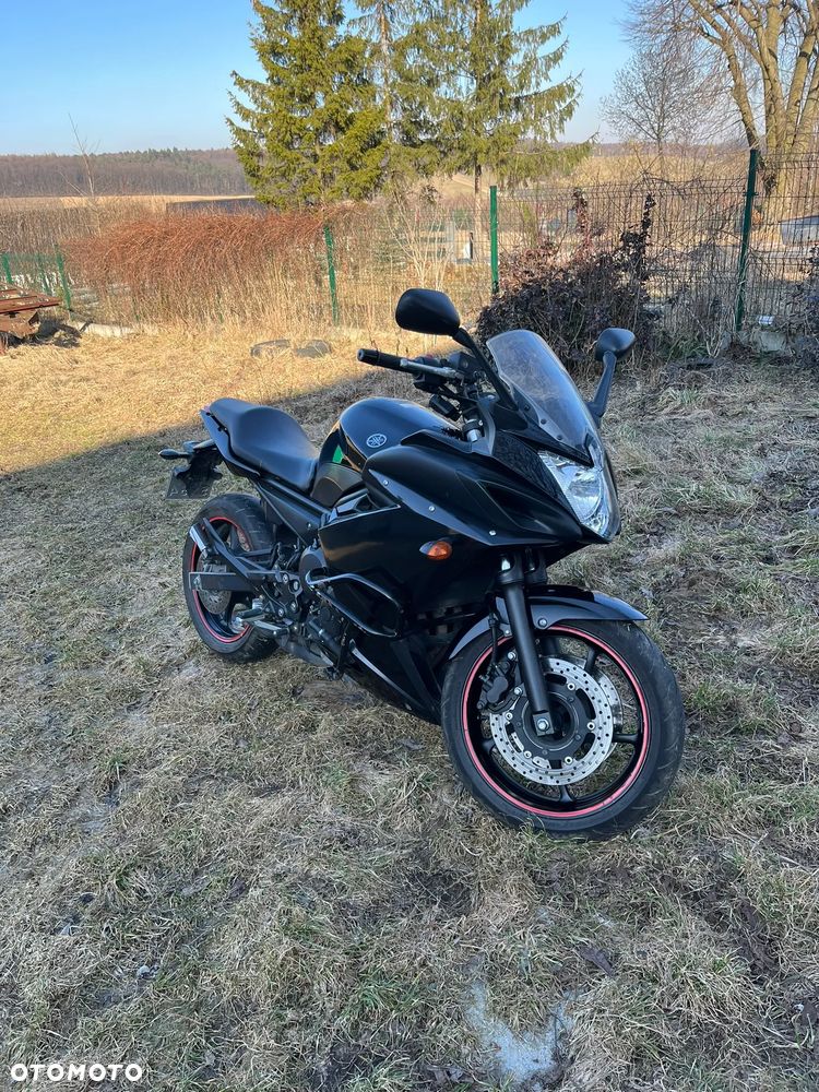 Yamaha XJ - 18