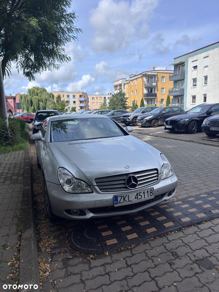 Mercedes-Benz CLS 350 - 11
