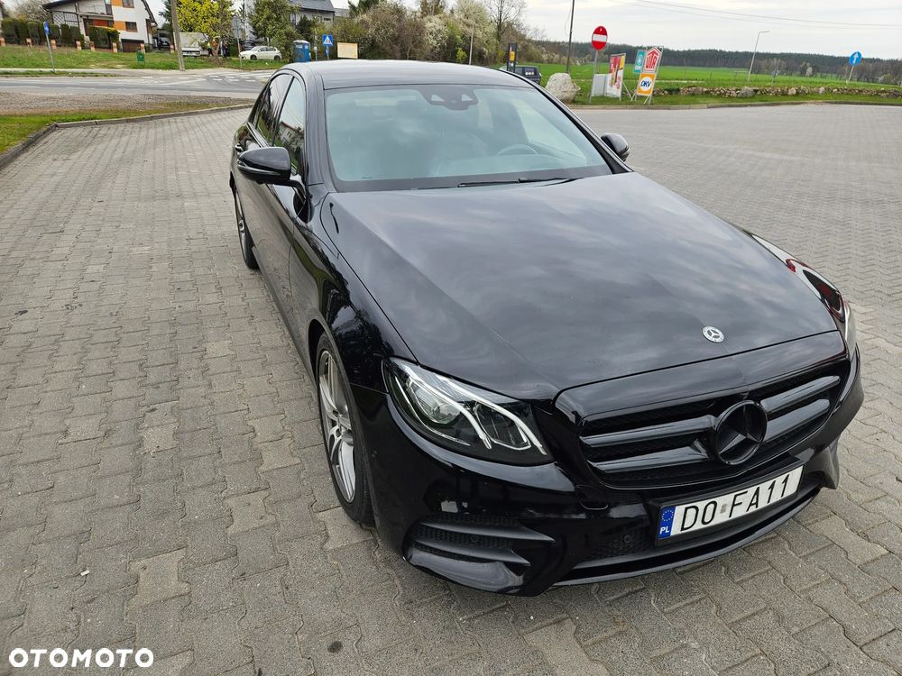 Mercedes-Benz Klasa E 220 d 9G-TRONIC - 19