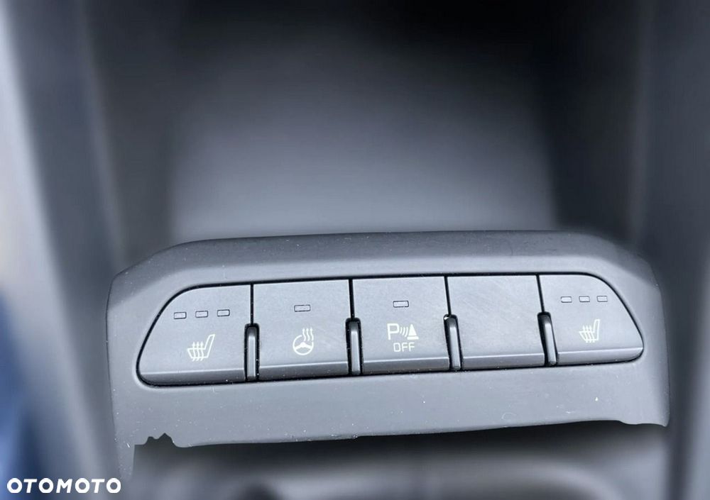 Kia Stonic - 13