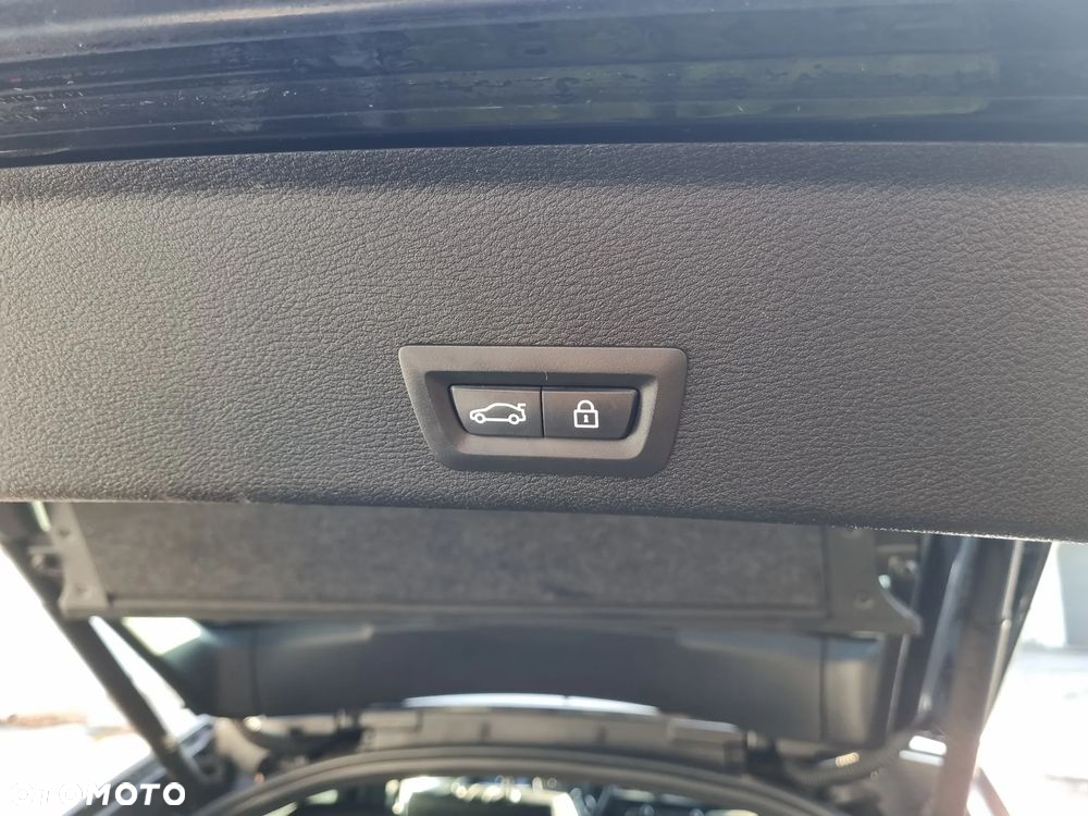 BMW X4 M M40i - 16