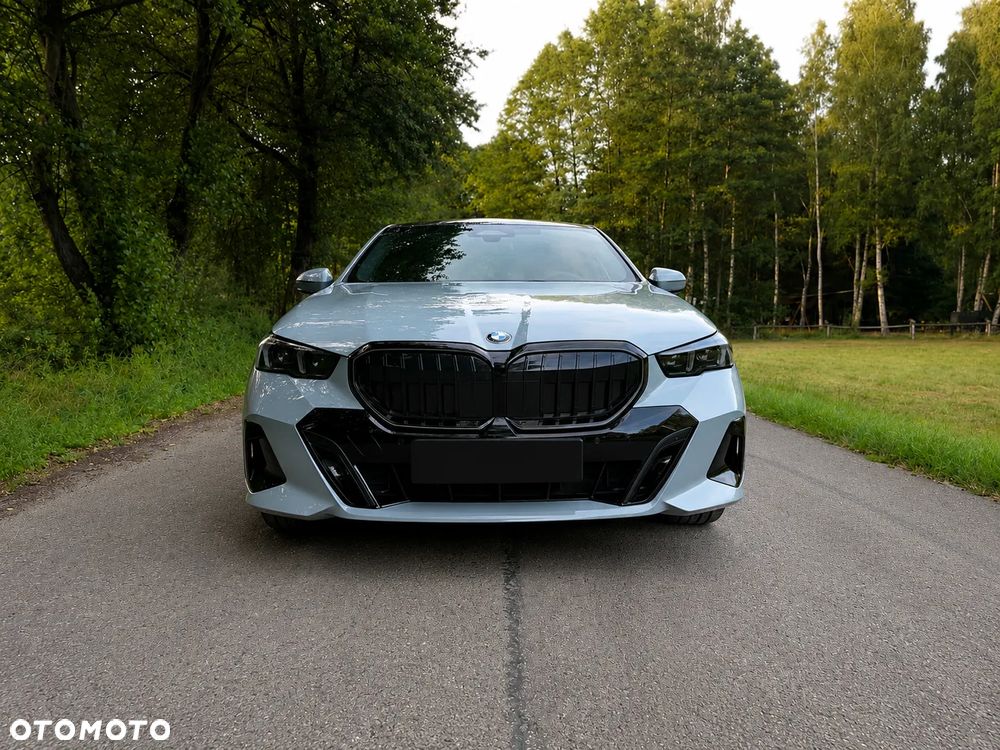 BMW Seria 5 520d mHEV M Sport - 2