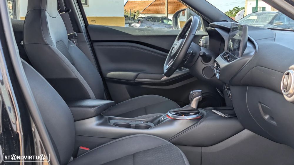 Nissan Juke 1.0 DIG-T N-Connecta DCT - 12