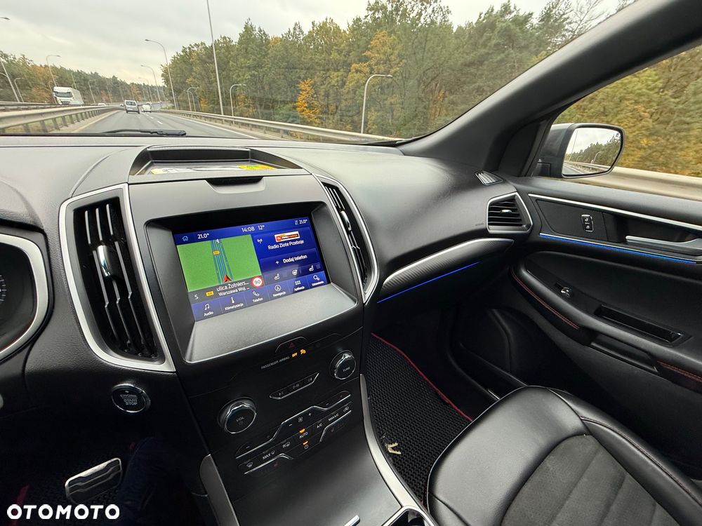 Ford Edge - 33