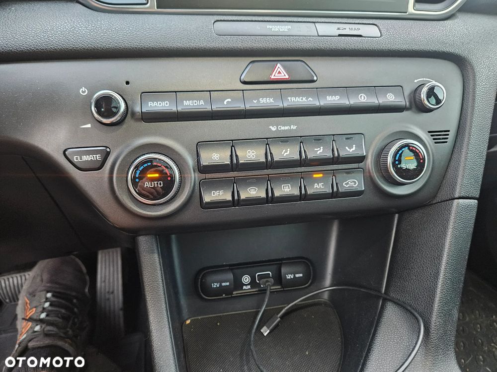 Kia Sportage 1.7 CRDI L 2WD DCT - 38
