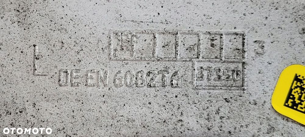 ZWROTNICA LEWA PRZÓD WAHACZE UCHWYT BMW 7 G11 G12 - 13