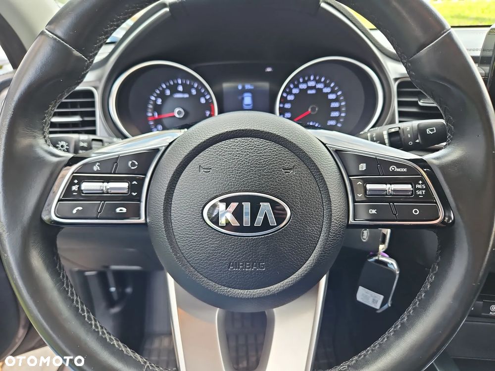 Kia Ceed 1.4 M - 22