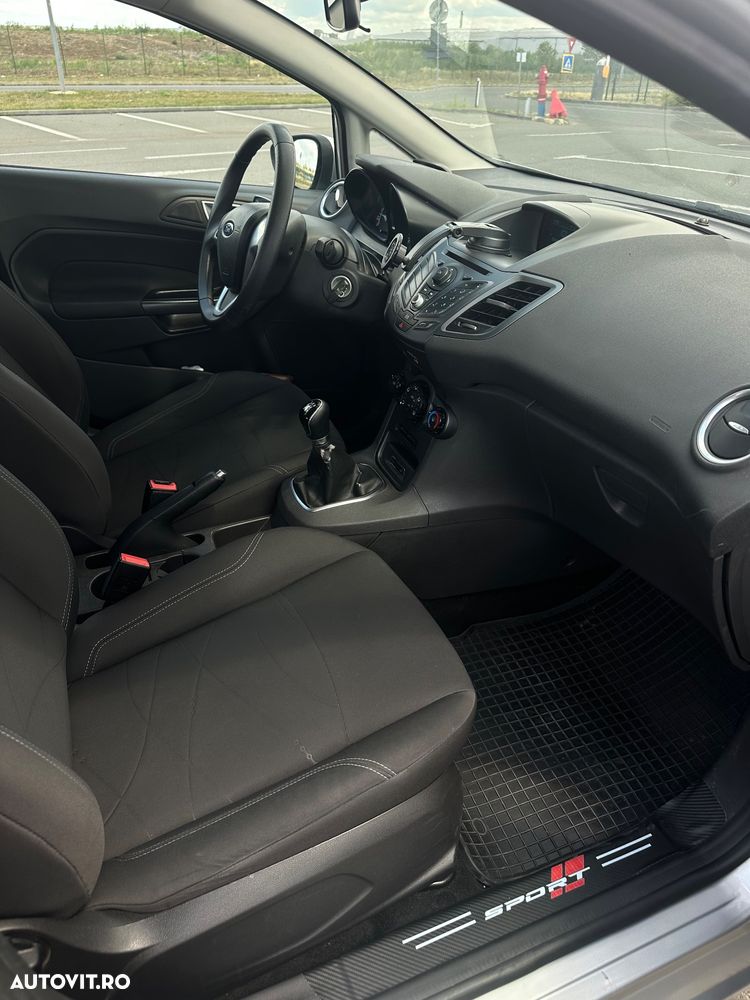 Ford Fiesta 1.5 TDCi Champions Edition - 9
