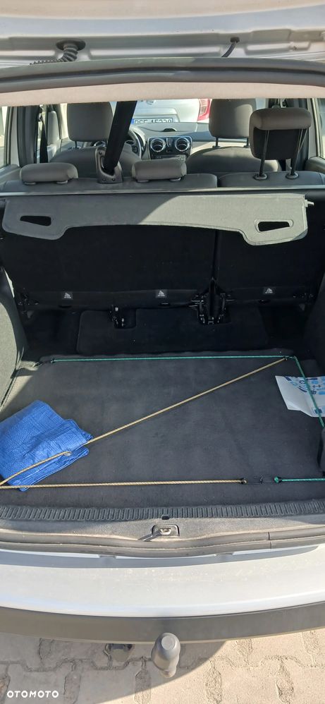 Dacia Lodgy 1.6 Laureate - 20