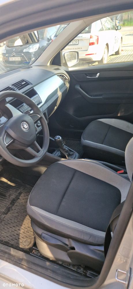 Skoda Fabia - 4