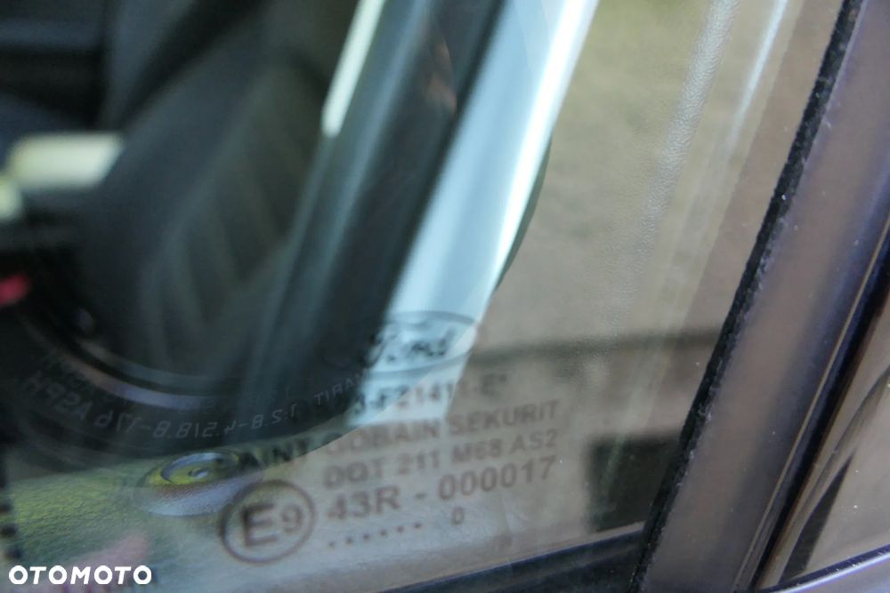 Ford Mondeo 2.0 Ti-VCT Titanium - 32