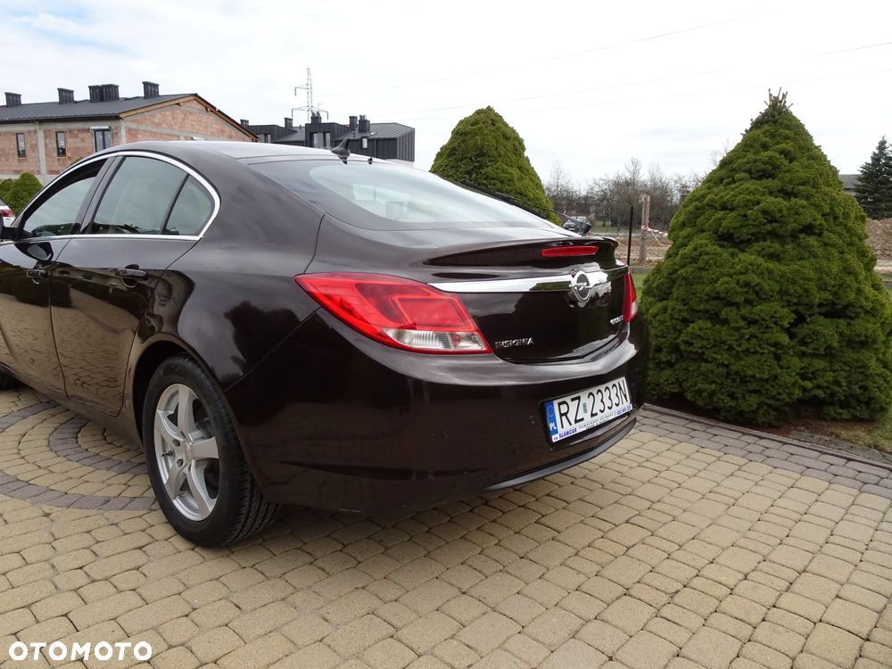 Opel Insignia 2.0 CDTI Edition - 4