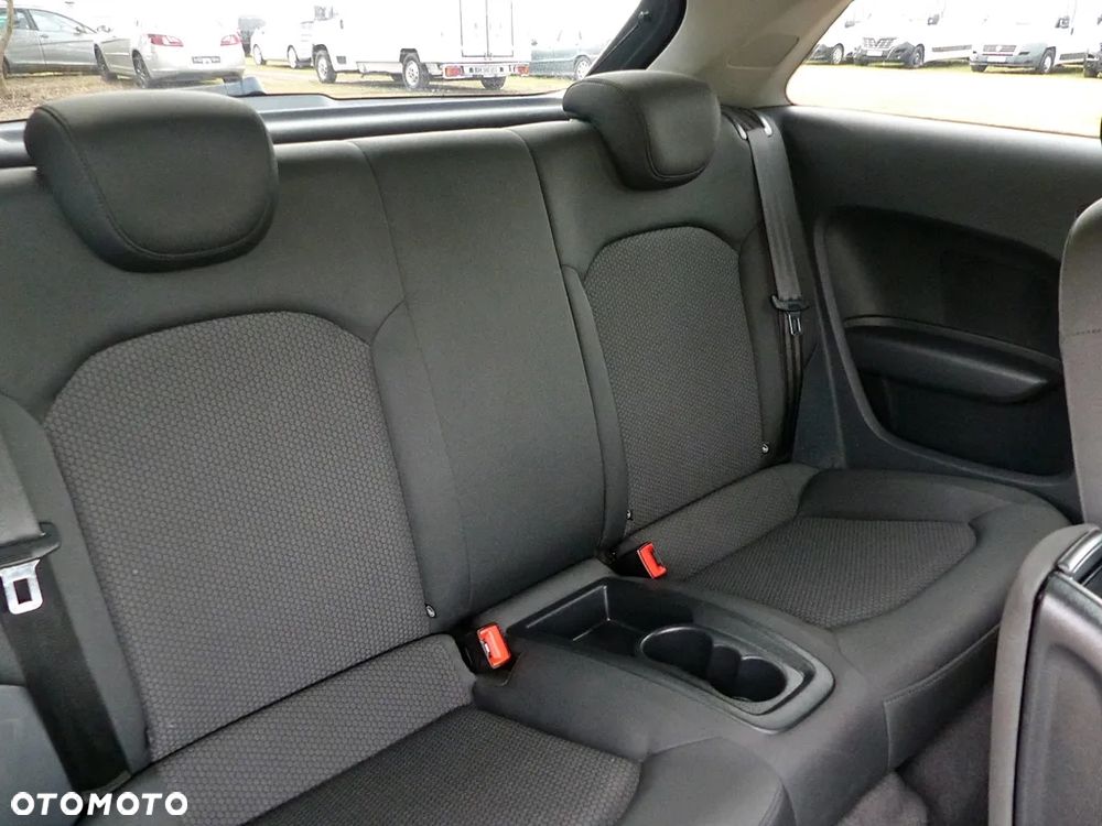Audi A1 3-drzwiowe 1.2 TFSI Attraction - 25