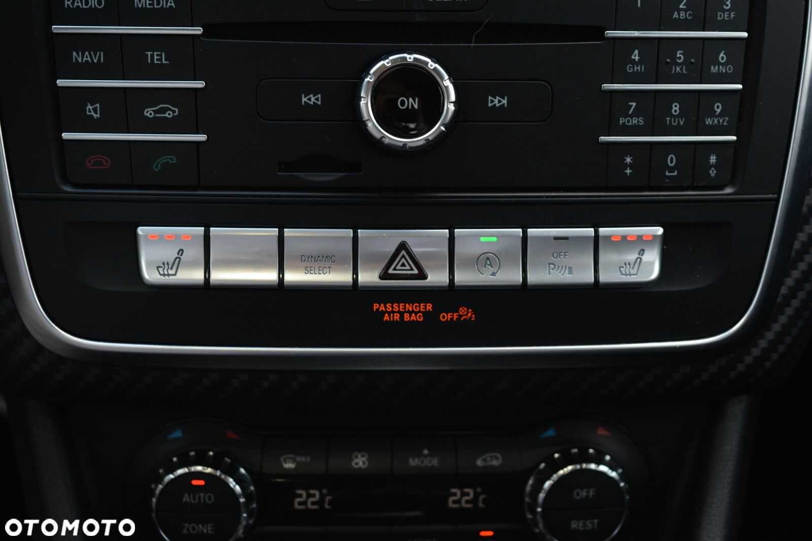 Mercedes-Benz Klasa A 220 4-Matic AMG Line - 19