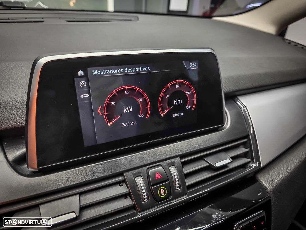 BMW 216 Gran Tourer d Aut. - 29