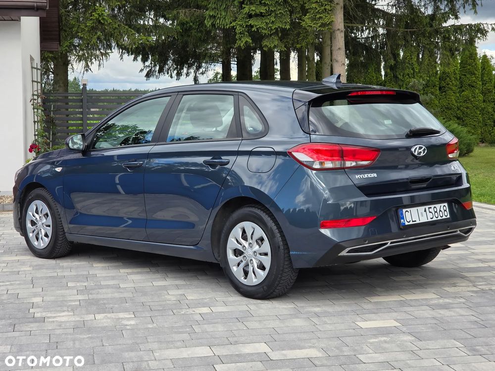 Hyundai i30 1.5 DPI Modern - 26