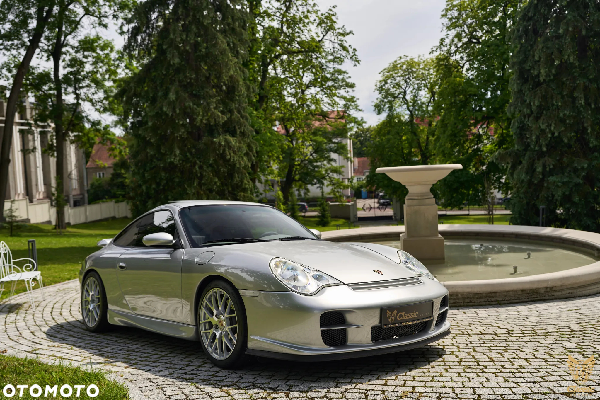 Porsche 911 Carrera - 3
