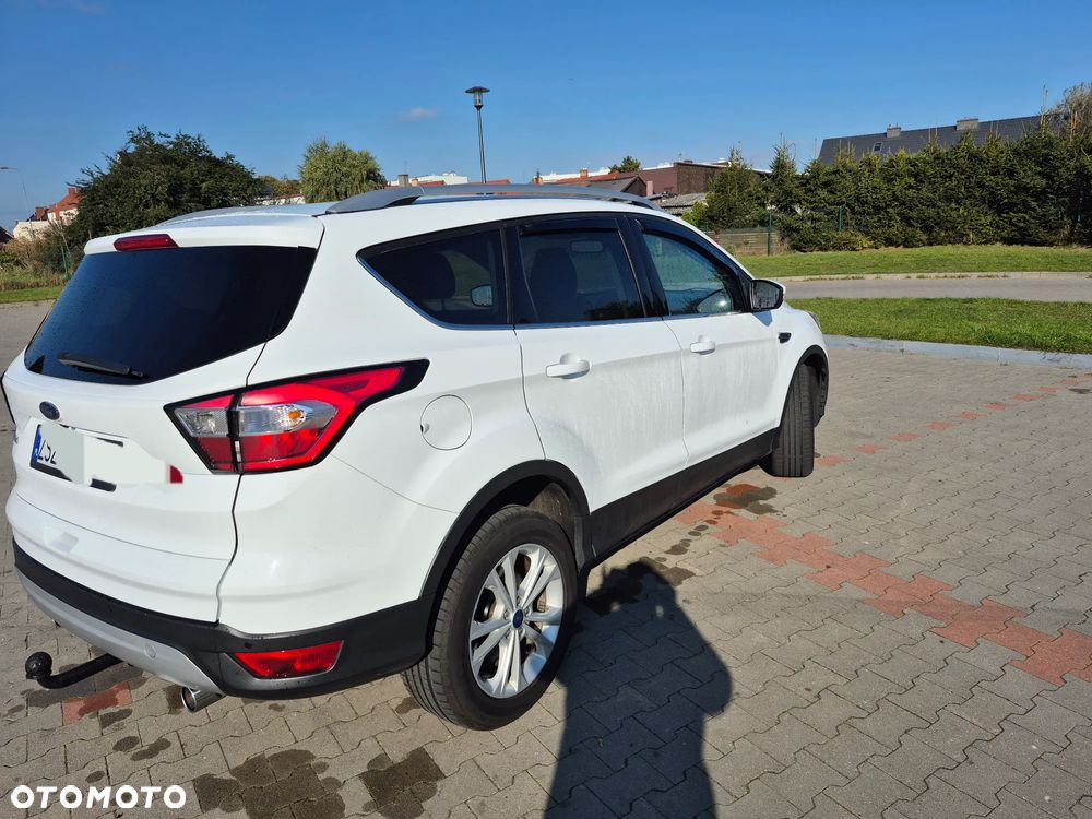 Ford Kuga 2.0 TDCi AWD Titanium - 2
