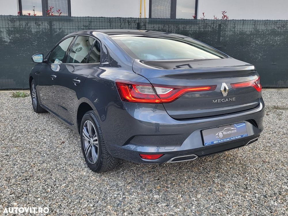 Renault Megane TCe 140 GPF Equilibre - 3