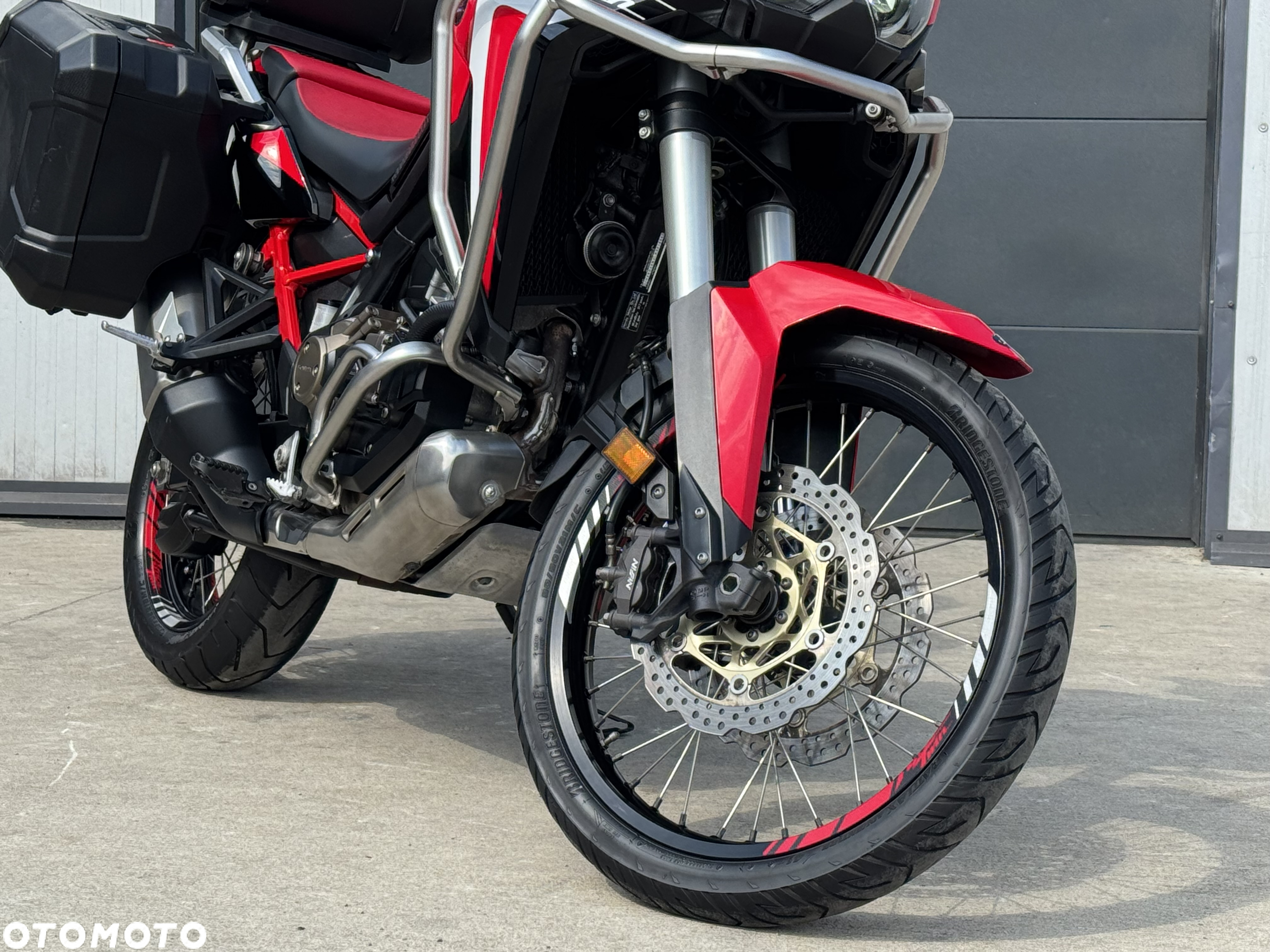 Honda CRF - 8