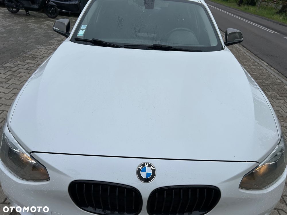 BMW Seria 1 - 25