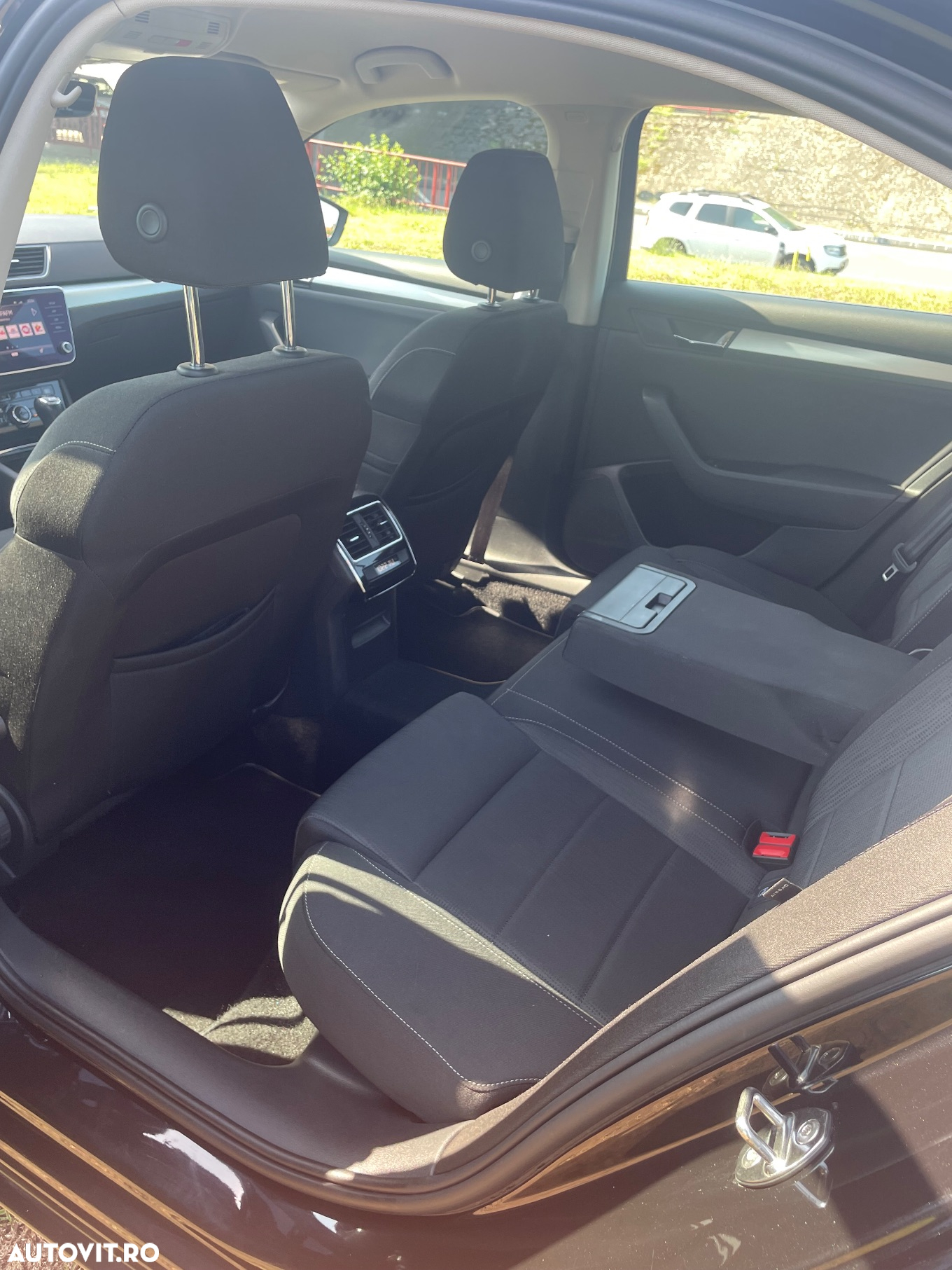 Skoda Superb 2.0 TDI DSG 4X4 Ambition - 12