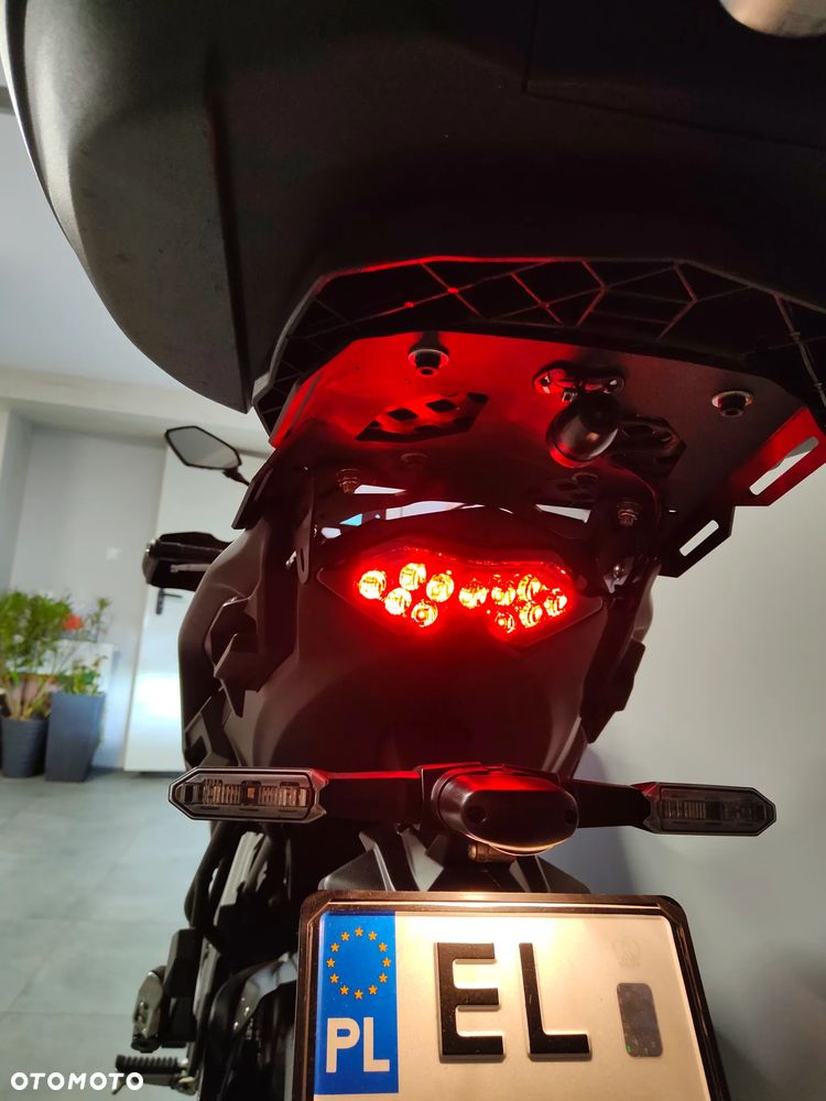 Kawasaki Versys 650 - 14