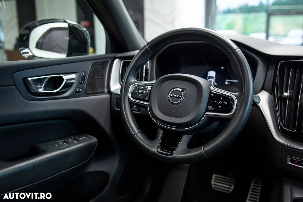 Volvo XC 60 T8 Twin Engine AWD Inscription - 27
