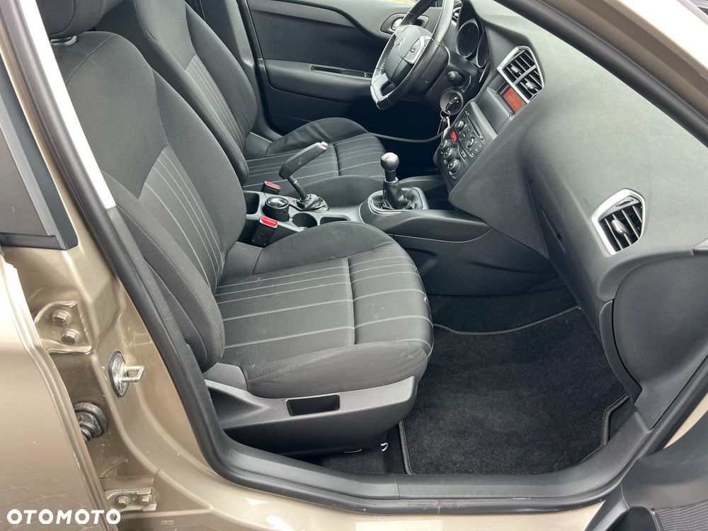 Citroën C4 VTi 95 Attraction - 27