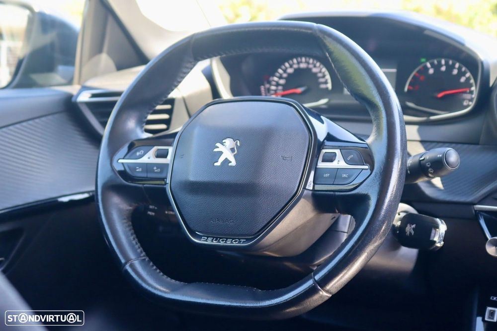 Peugeot 208 1.2 PureTech Active - 12