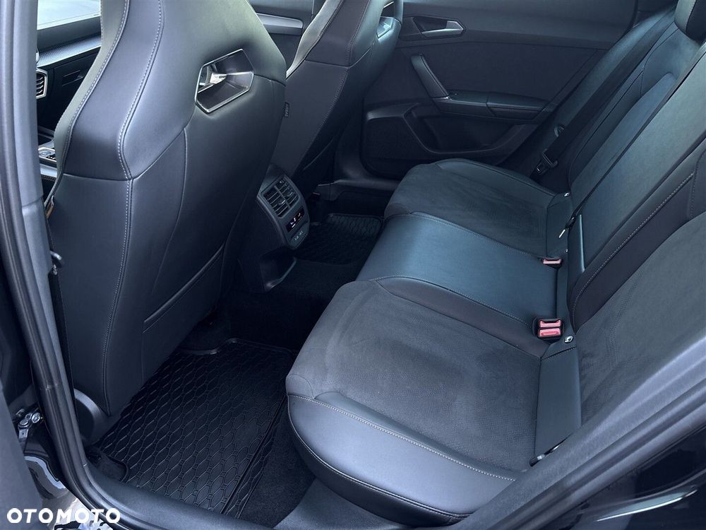Cupra Formentor 1.5 eTSI mHEV DSG - 12
