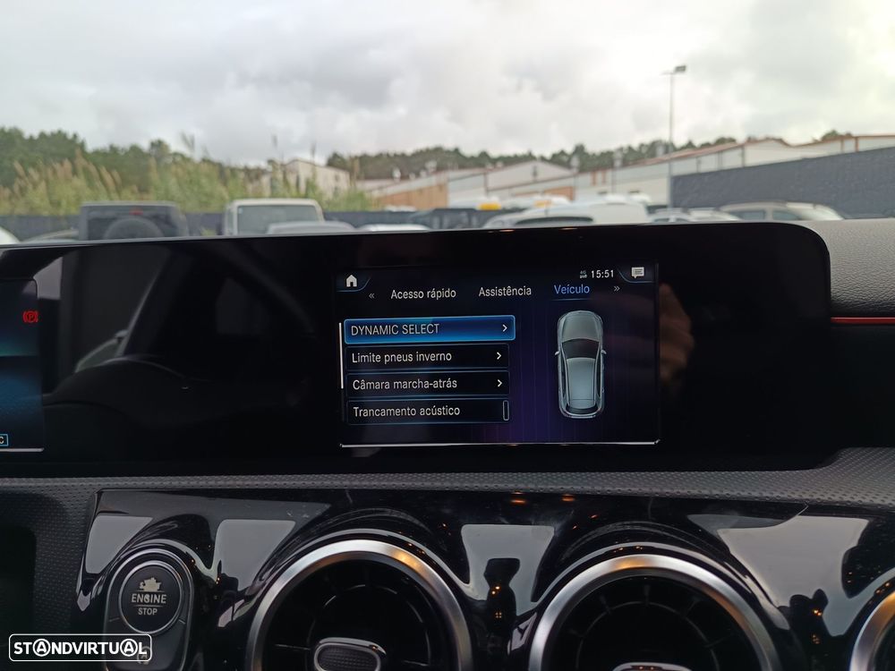 Mercedes-Benz A 200 AMG Line - 22