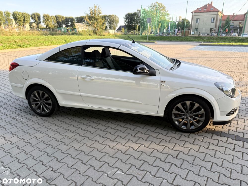 Opel Astra - 11