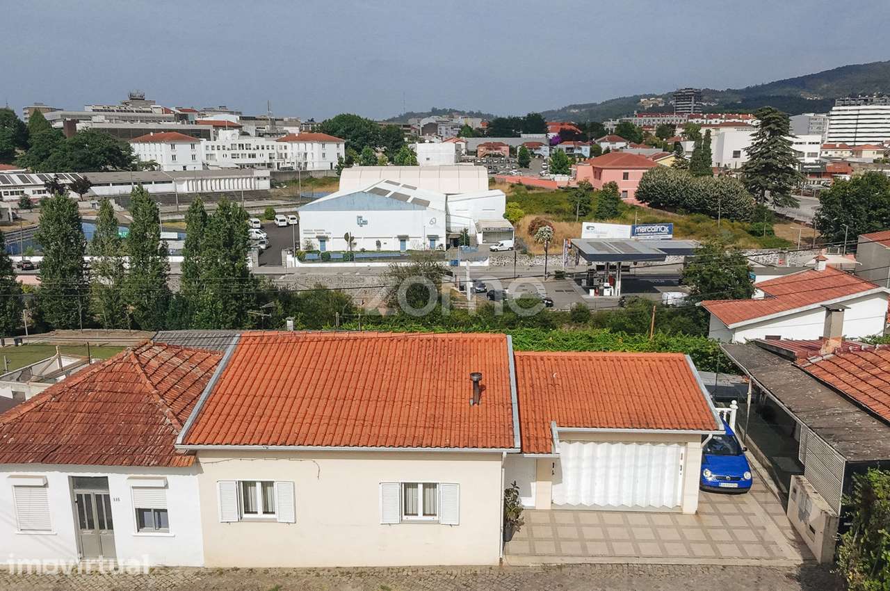 Moradia T3 com Jardim no Arco, Santo Tirso - Grande imagem: 3/31